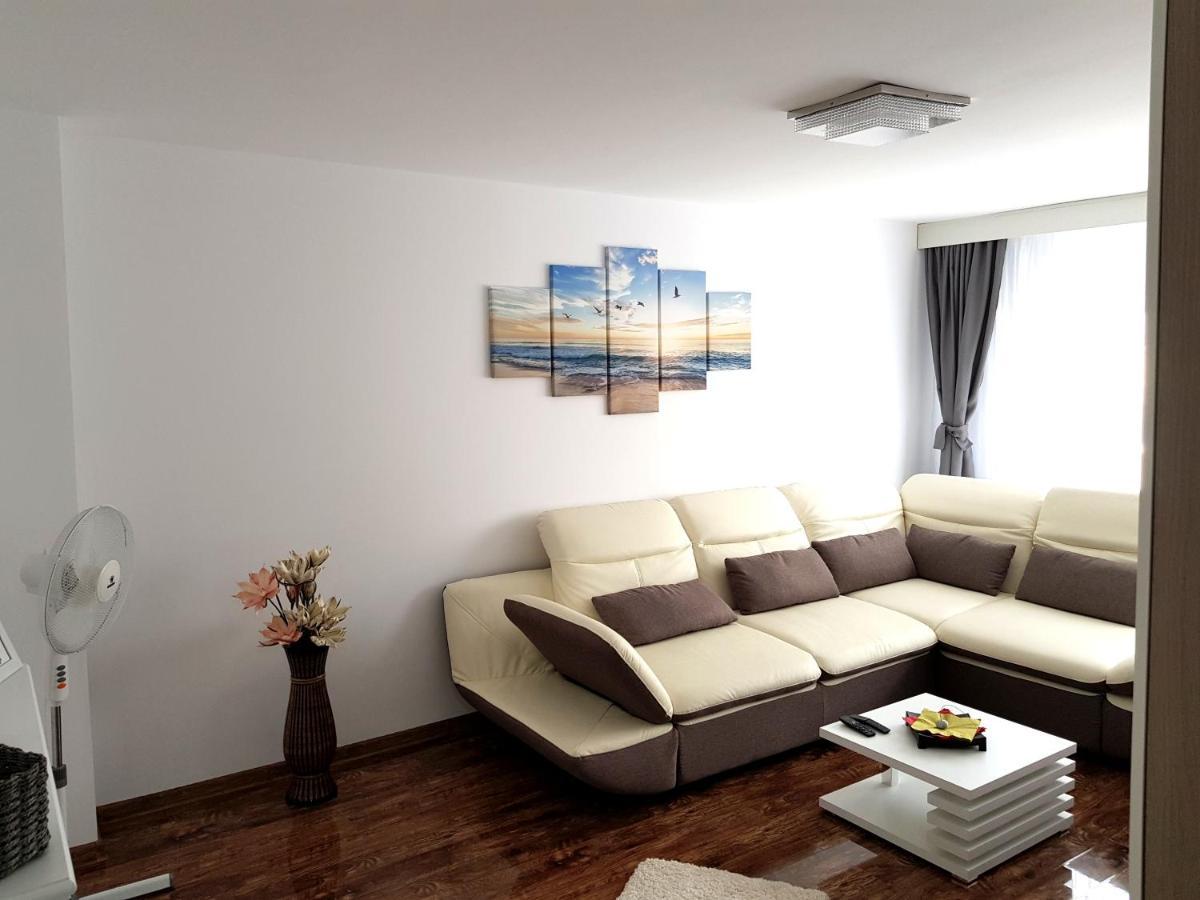 Seaside Home Apartment Mangalya Dış mekan fotoğraf