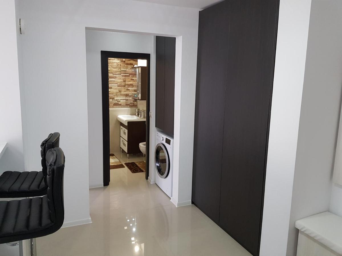 Seaside Home Apartment Mangalya Dış mekan fotoğraf